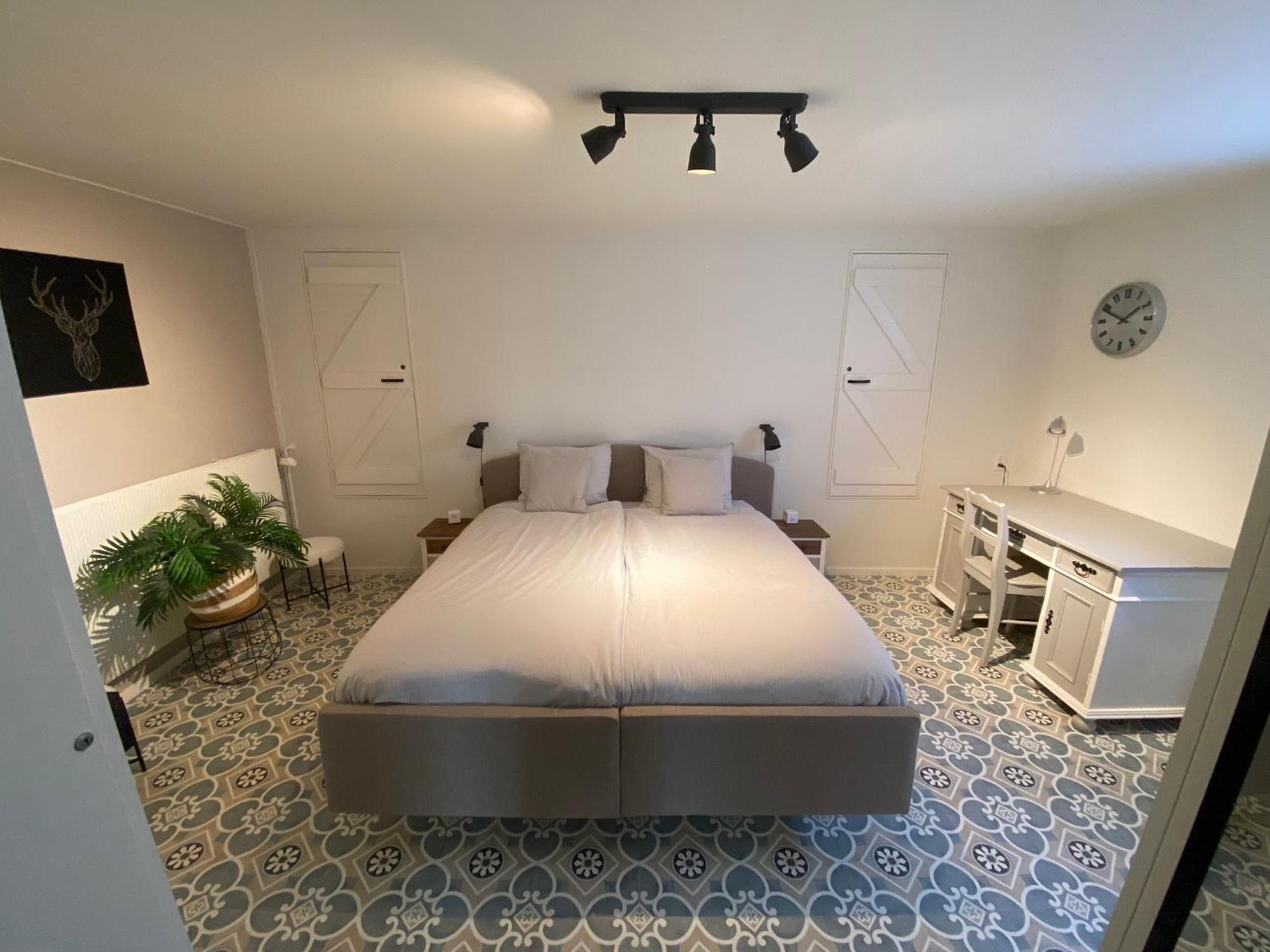 B&B Appartement Rebel And Moon In Het Centrum Van Alblasserdam 외부 사진